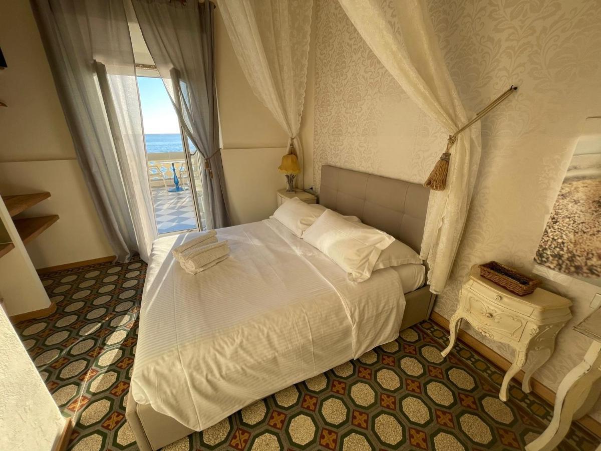 Locanda Garzelli Quercianella Dış mekan fotoğraf
